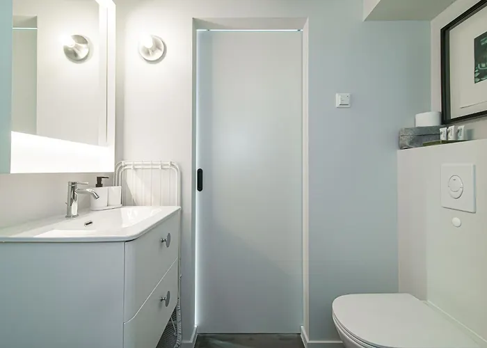 Brand-new & Stylish Loft - Hip District Uptown By Reside Baltic Butas