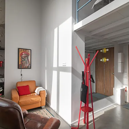 Διαμέρισμα Brand-new & Stylish Loft - Hip District Uptown By Reside Baltic *